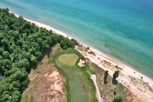 Arcadia Bluffs (Bluffs) 11th Aerial Green Bunker